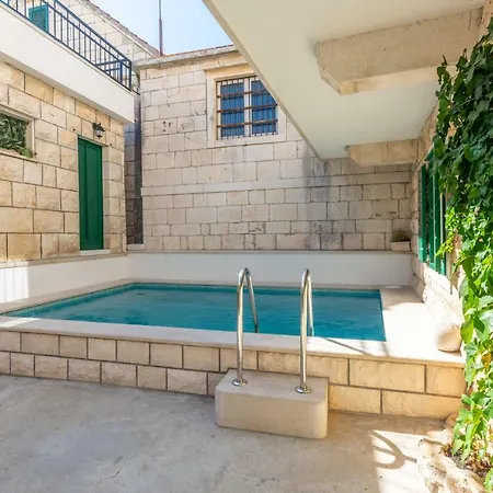 Bunischa Villa Selca (Brac)